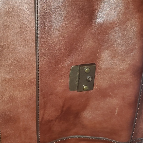 FOSSIL LEATHER BRIEFCASE GUC NICE BROWN COLOR - Picture 8 of 9